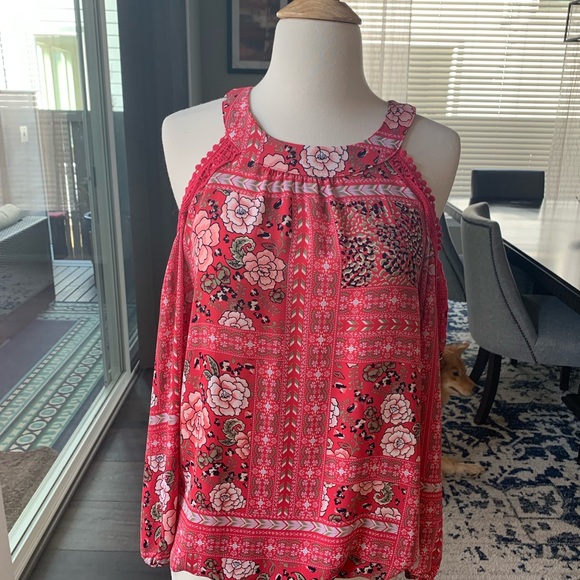 Tops - NEW YORK & COMPANY